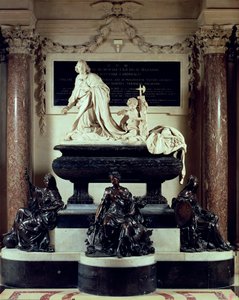 La tumba del Cardenal Jules Mazarin en la Capilla del Instituto de Francia, anteriormente el Colegio de las Cuatro Naciones, 1689-93